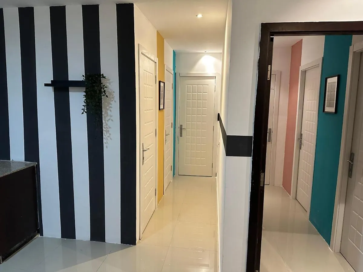 Traveller Partition Room In Al Barsha 1 Near Metro Dubai 0*,  United Arab Emirates
